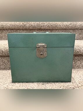 Vintage Hamilton Skotch Green Metal Storage Box with Original Lock and Key